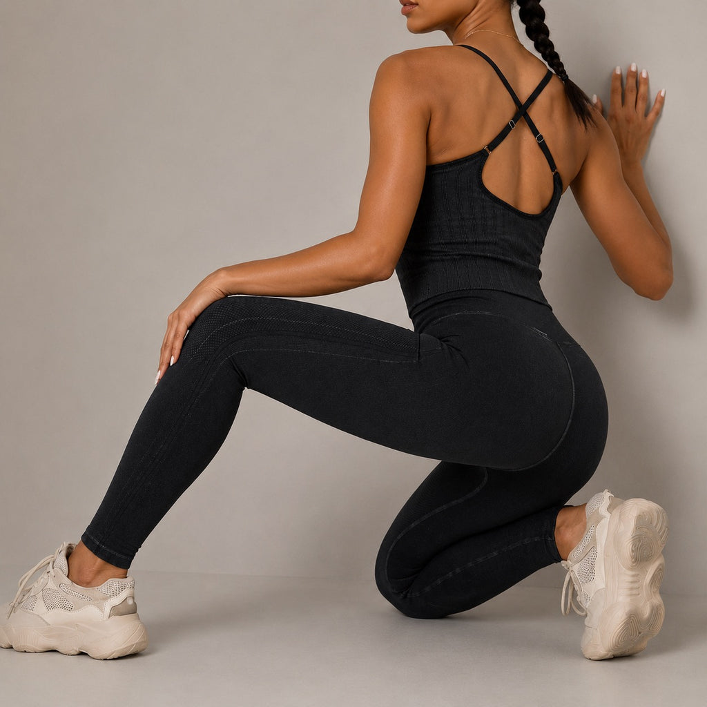 Women’s Seamless Yoga Set – Moisture-Wicking 2 Piece
