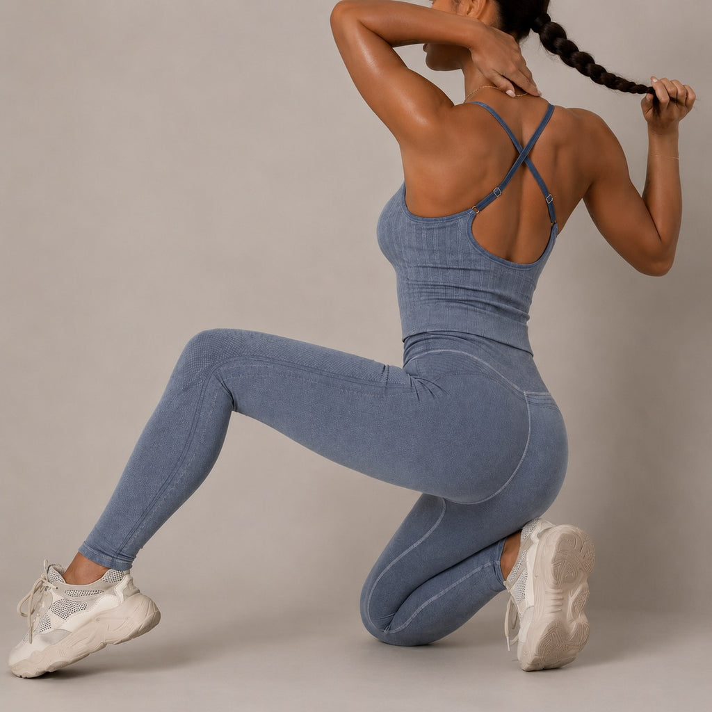 Women’s Seamless Yoga Set – Moisture-Wicking 2 Piece