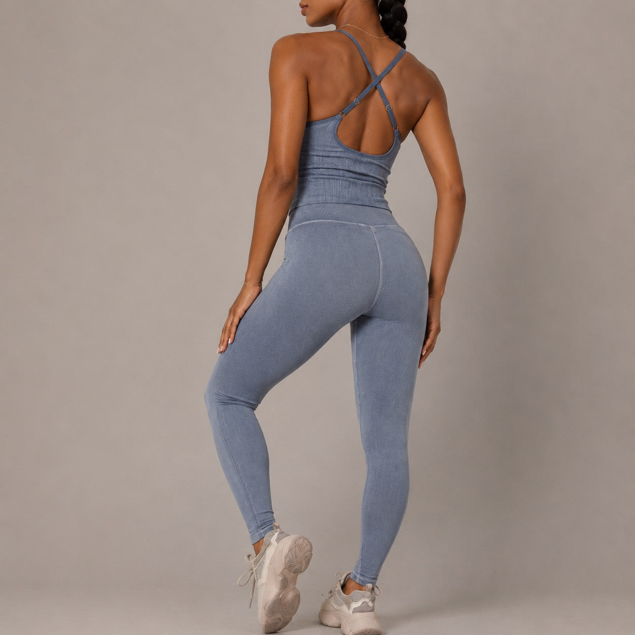 Women’s Seamless Yoga Set – Moisture-Wicking 2 Piece